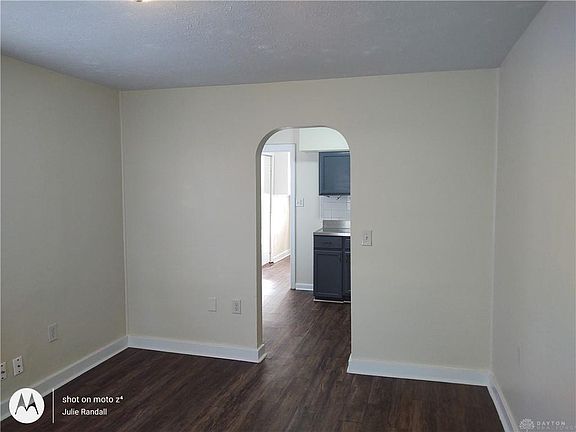 4th image of 2609 Lynhurst Ave