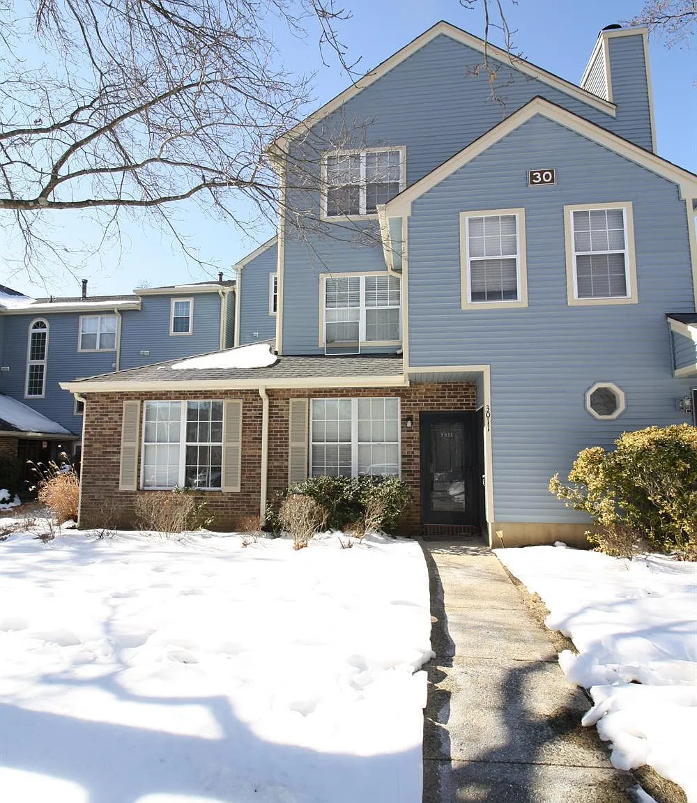 2 bed, 2.0 bath, 1000 sqft, $2,700 — Photo 1