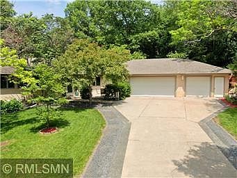 1st image of 104 Southcross Dr E