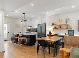 39 Essex St, Charlestown, MA 02129