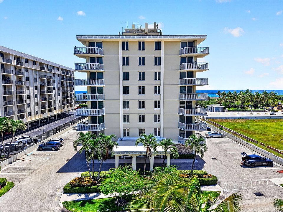 1st image of 125 S OCEAN Avenue #211