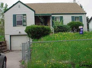 4231 N Pinkney St, Omaha, NE 68111