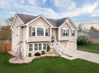 2253 Sumpter Ct, Columbus, IN 47203