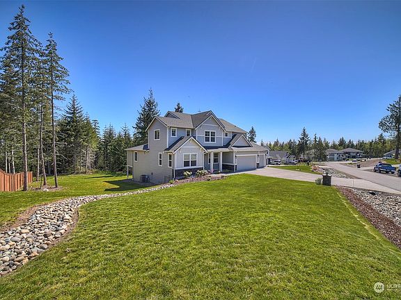 3rd image of 5540 NW Muddy Paws Court