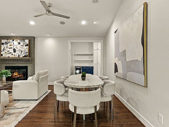 4th image of 6828 Santa Maria Ln