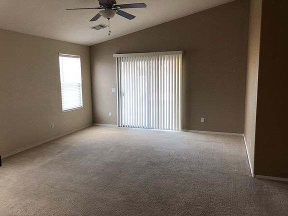 3rd image of 45790 W Dirk St
