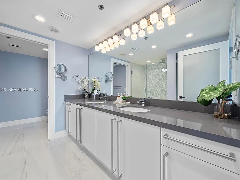 226 Ocean Dr #3C — Photo 26