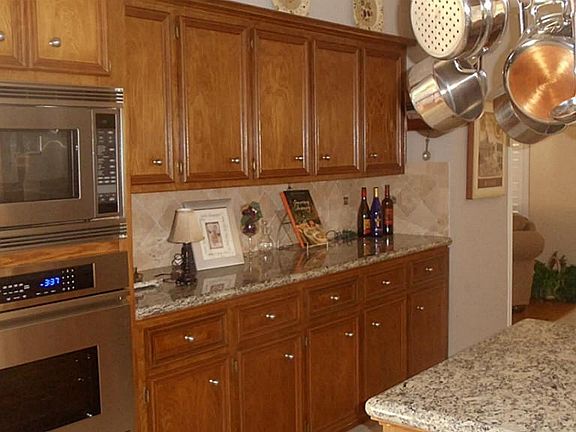 4th image of 3214 Cedar Village Dr
