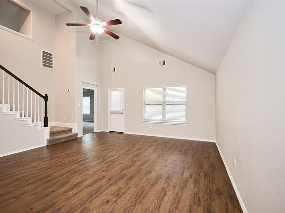 4th image of 13918 Nicolet Arbor Ln