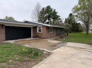 13709 W Main St, Daleville, IN 47334