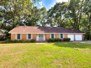 1310 Warwick Dr, Sumter, SC 29154