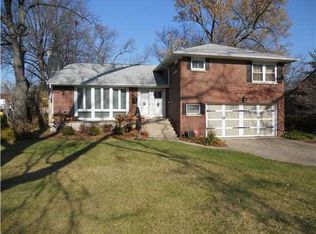 1609 E Colfax Ave, South Bend, IN 46617