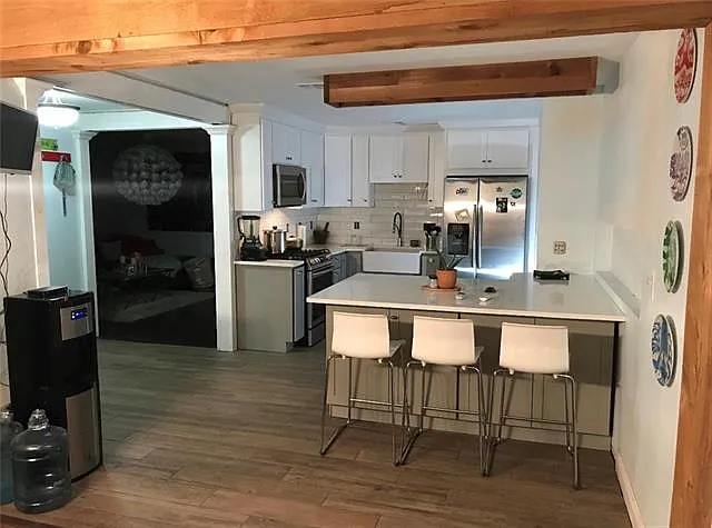 28 Boimare Ave — Photo 1