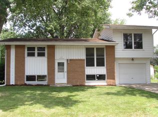 405 W Center St, Catlin, IL 61817