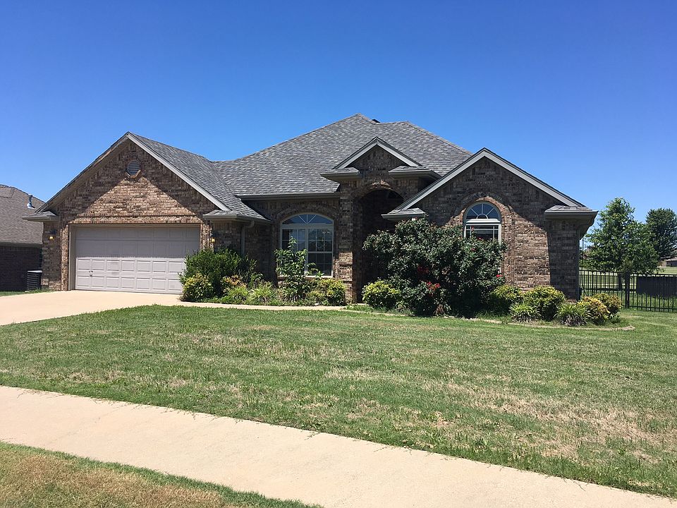 1st image of 11223 Bear Dr