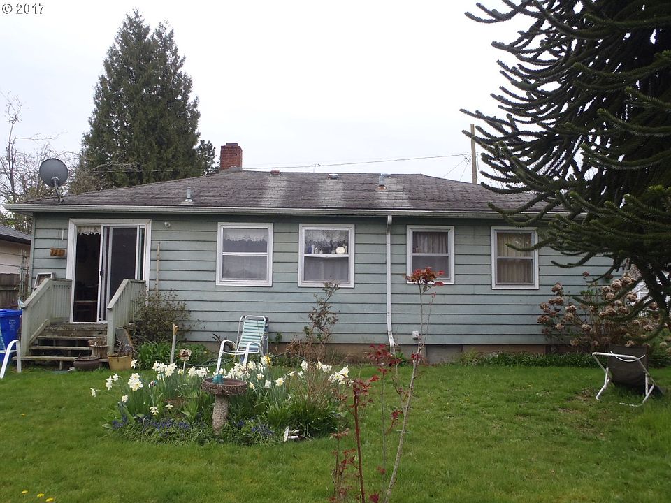2nd image of 6839 N Sedro St
