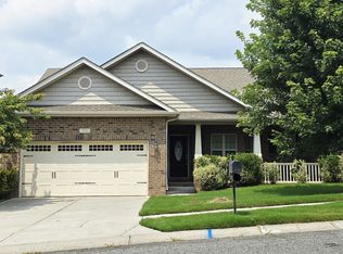 7231 Kenyon Dr, Denver, NC 28037