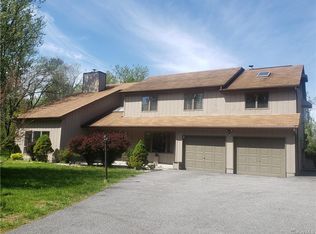 601 Stage Rd, Monroe, NY 10950