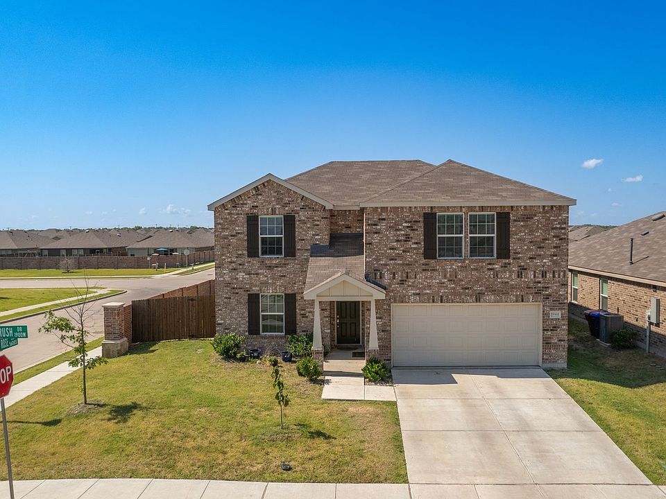 1st image of 1944 Blackbrush Dr