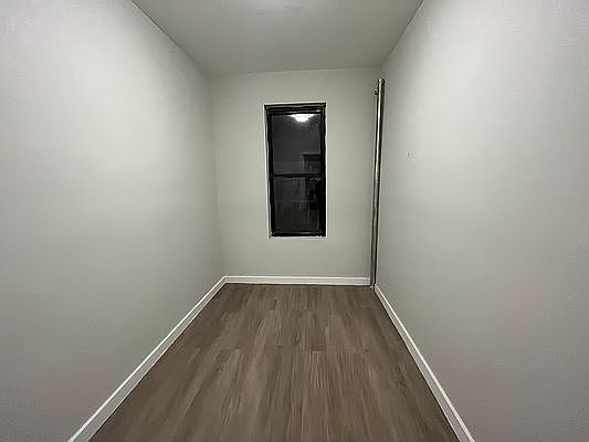 5th image of 1222 Rogers Ave #5D