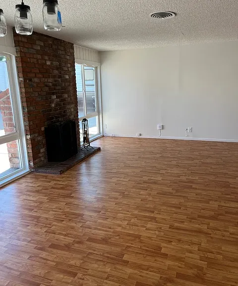 22959 Vose St — Photo 26