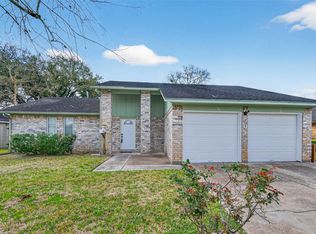 5012 Rockland Dr, Pearland, TX 77584