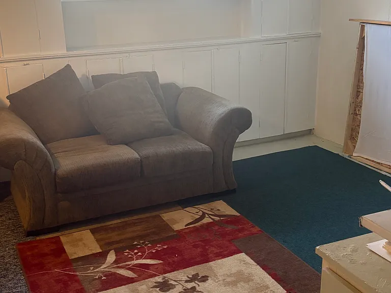 4210 Magee Ave — Photo 10