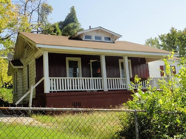 1st image of 1814 Francis St