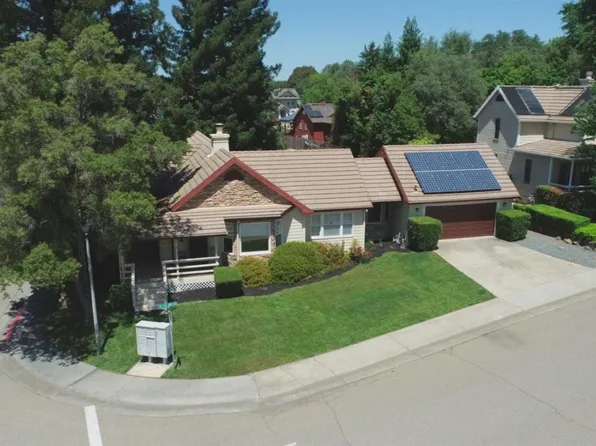 12367 Incline Dr, Auburn, CA 95603