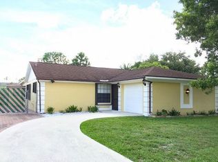 1491 Thornridge Ln, Royal Palm Beach, FL 33411