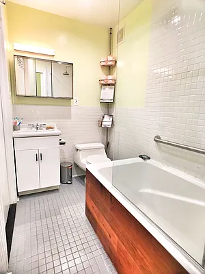 Rented by Corcoran | media 21