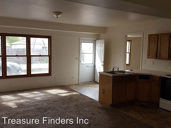 3rd image of 1411 6th Ave APT 1
