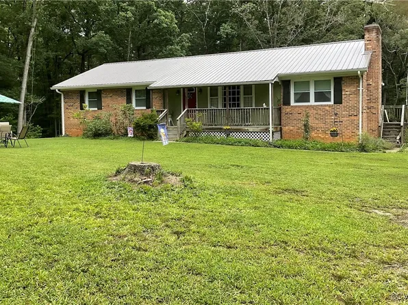 118 Oak Hill Rd, Cumberland, VA 23040