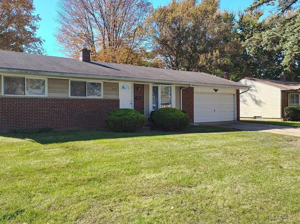 6155 Grace K Dr, Waterford, MI 48329