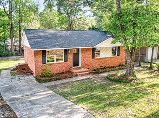 217 Tupperway Dr, Summerville, SC 29483