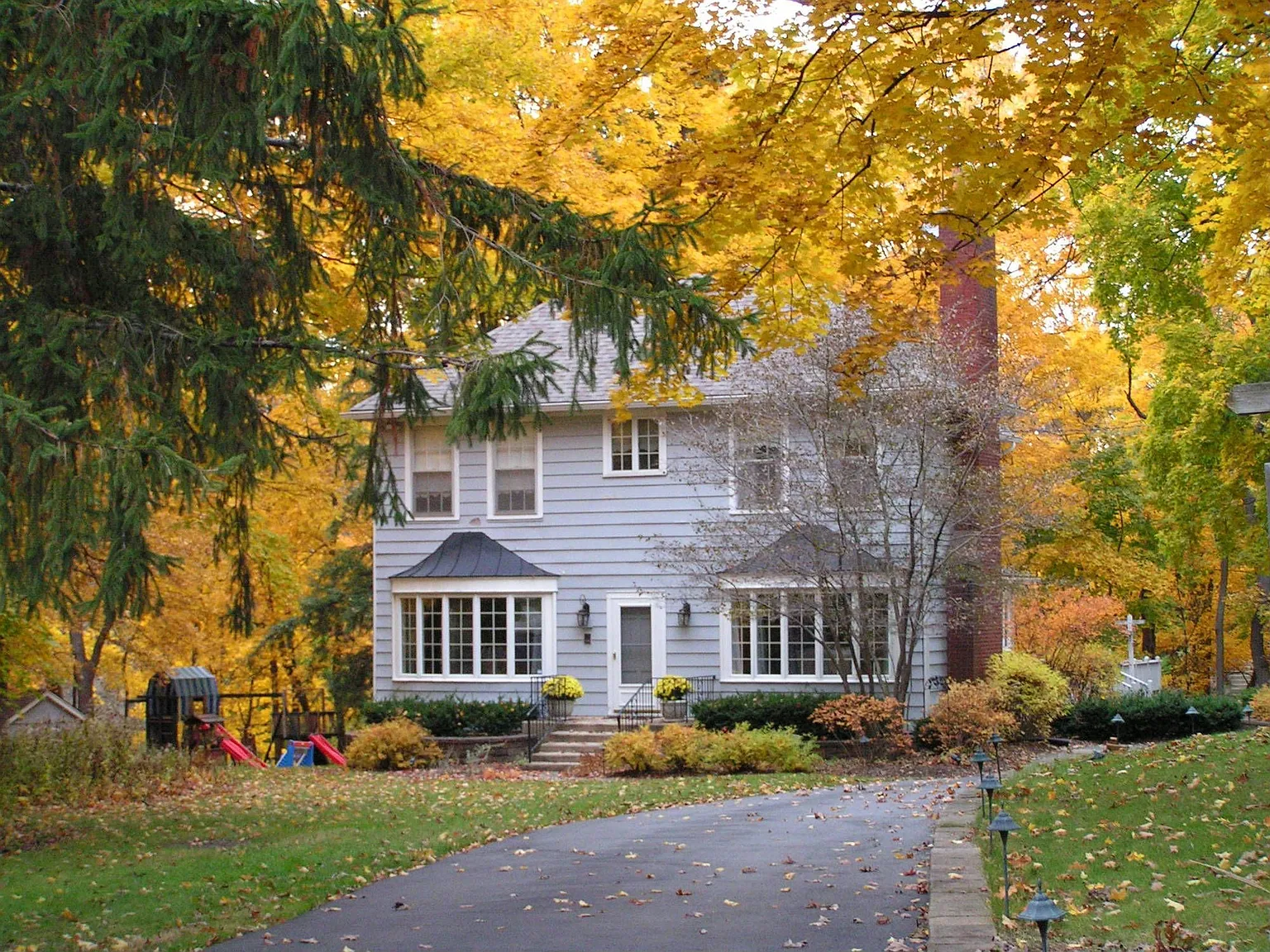 9010 W 121st St photo 1