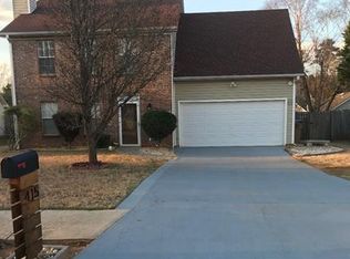 415 Plantation Ct, Stockbridge, GA 30281