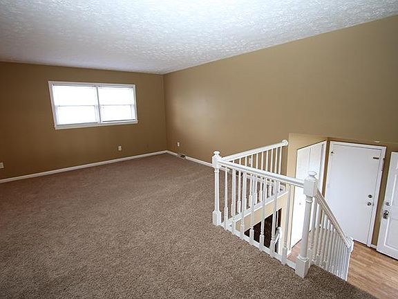 5th image of 3876 Sundart Dr
