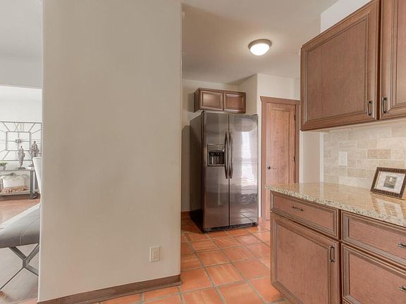 4th image of 2928 Santa Clara Ave SE