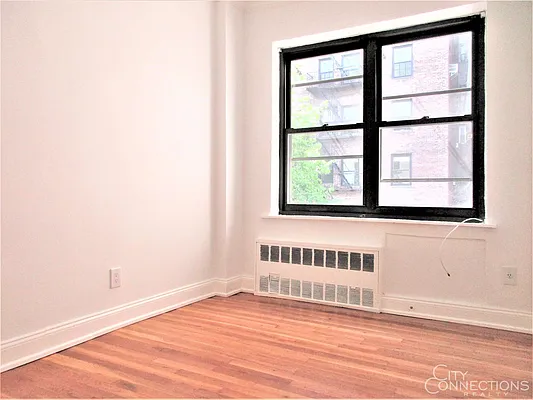 Rented by City Connections Realty | media 19