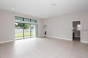 5th image of 5130 Lakecastle Dr