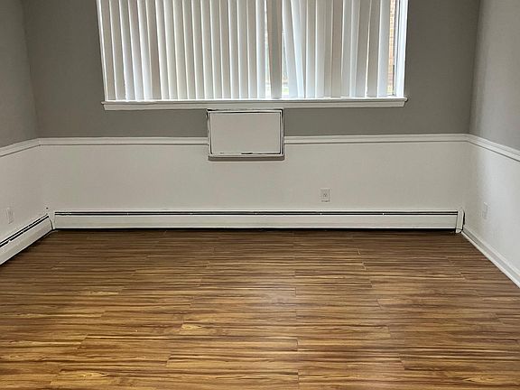3rd image of 787 Vose Ave APT A12