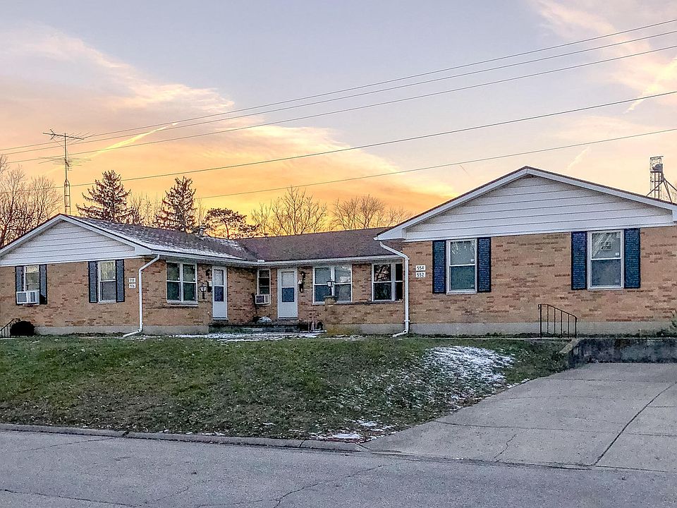 1st image of 552 554 556 & 558 Maple Tree Ln