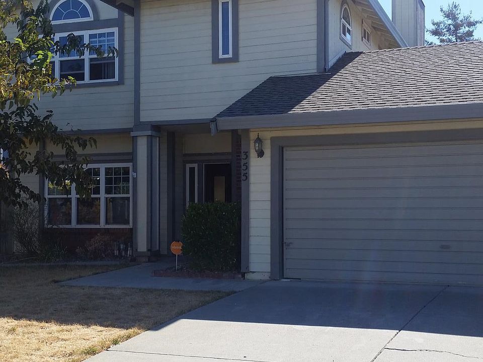 1st image of 355 Madison Ave