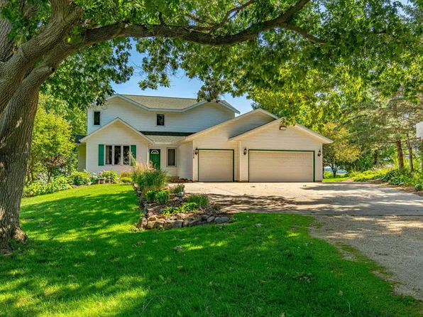 3674 County Road P, Cross Plains, WI 53528