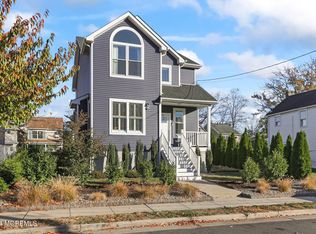 32 Borden Ave, Asbury Park, NJ 07712