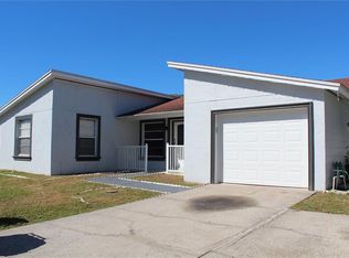 10115 Wheatley Hills Ct, Tampa, FL 33615