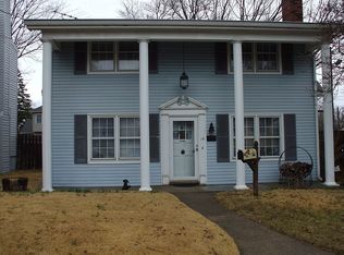 14 Willry St, Woodbridge, NJ 07095