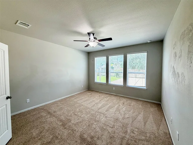 8002 Mesquite Hill Ln — Photo 11