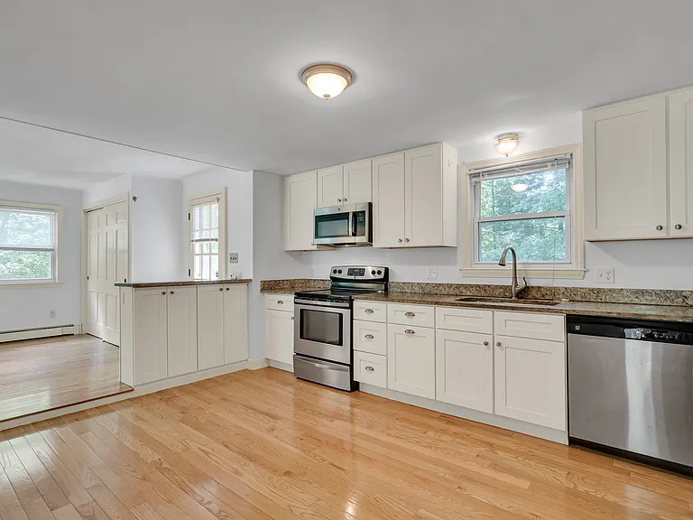 32 Dewey Rd — Photo 17